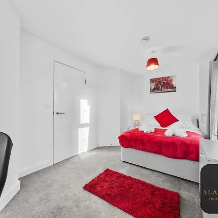 Spacious 2-bed House, Free Parking, Fast Wi-fi, Netflix, Contractors Welcome Dom wakacyjny Leeds (West Yorkshire)